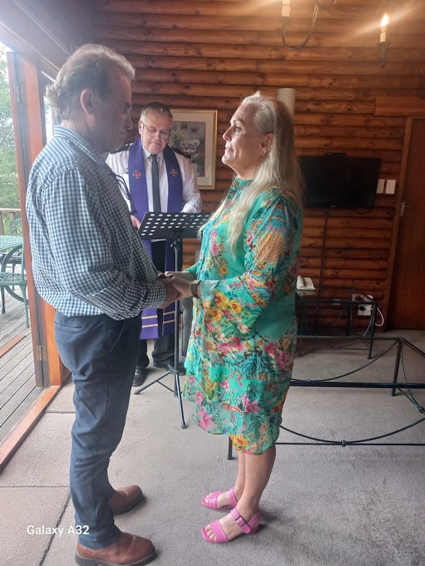 Wedding ceremony by Dr. Gerrit Rademeyer in Dannhauser